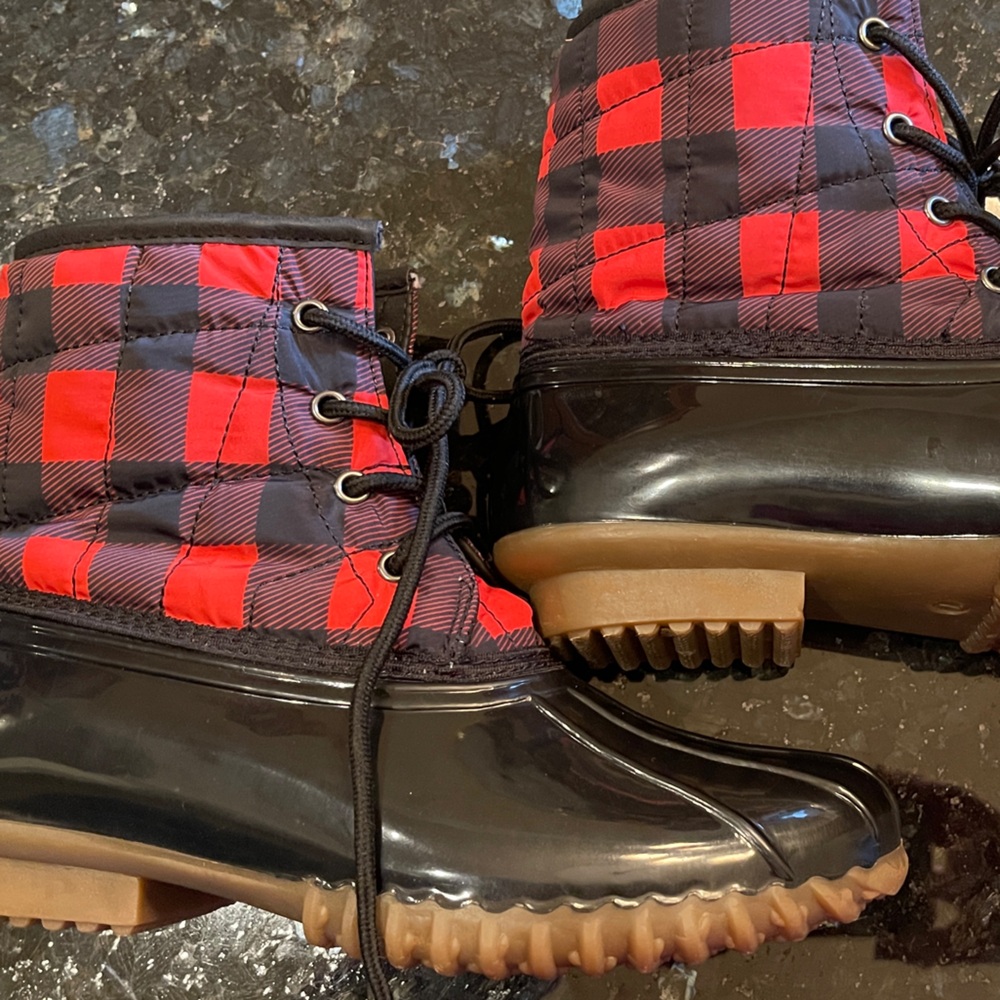 Buffalo plaid duck boots. Never worn